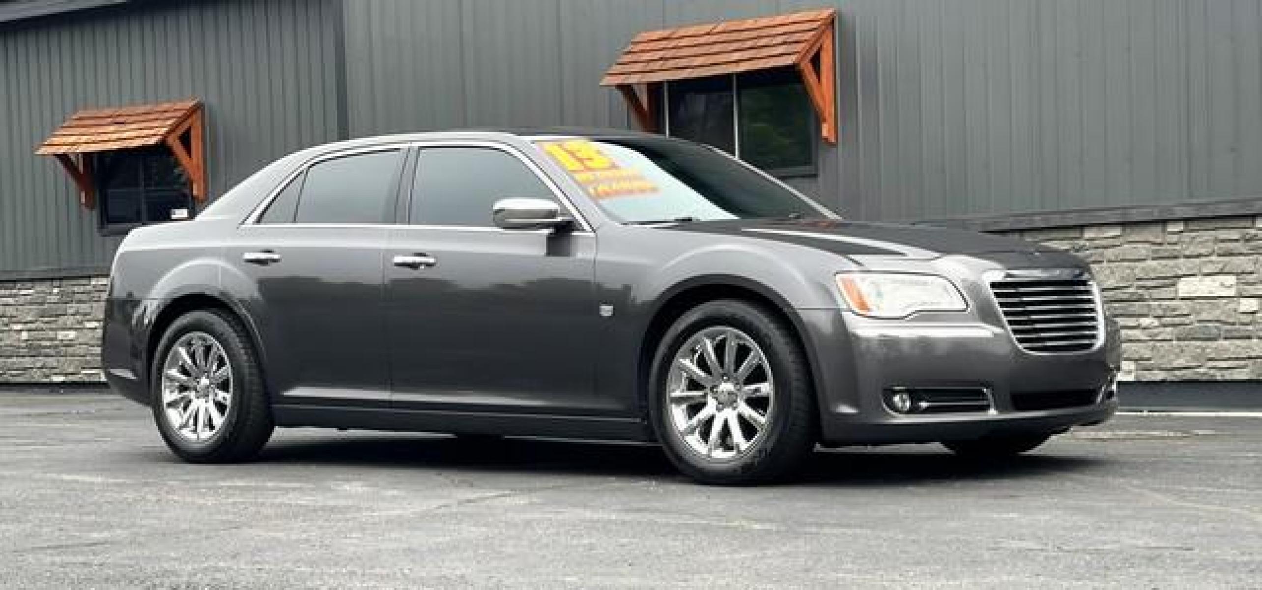 2013 GRANITE CHRYSTAL METALLIC CHRYSLER 300 (2C3CCAET3DH) with an V8,5.7L(345 CID),OHV engine, AUTOMATIC transmission, located at 14600 Frazho Road, Warren, MI, 48089, (586) 776-3400, 42.485996, -82.974220 - Photo #3